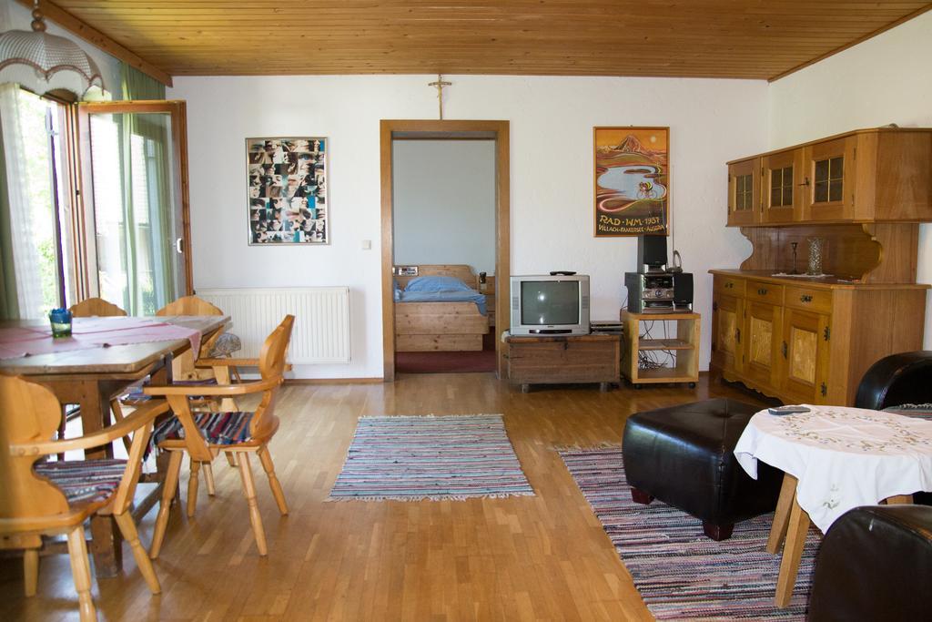 לצכאך אובר דם פאקרסי Apartments Wrolich חדר תמונה
